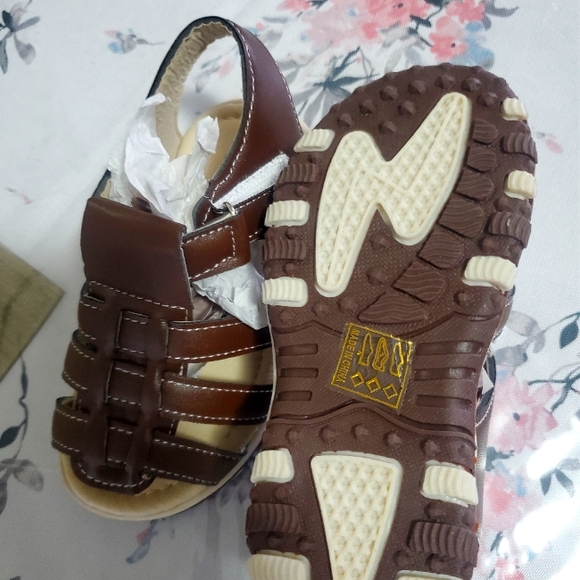 Baby Slanders - Picture 5 of 5